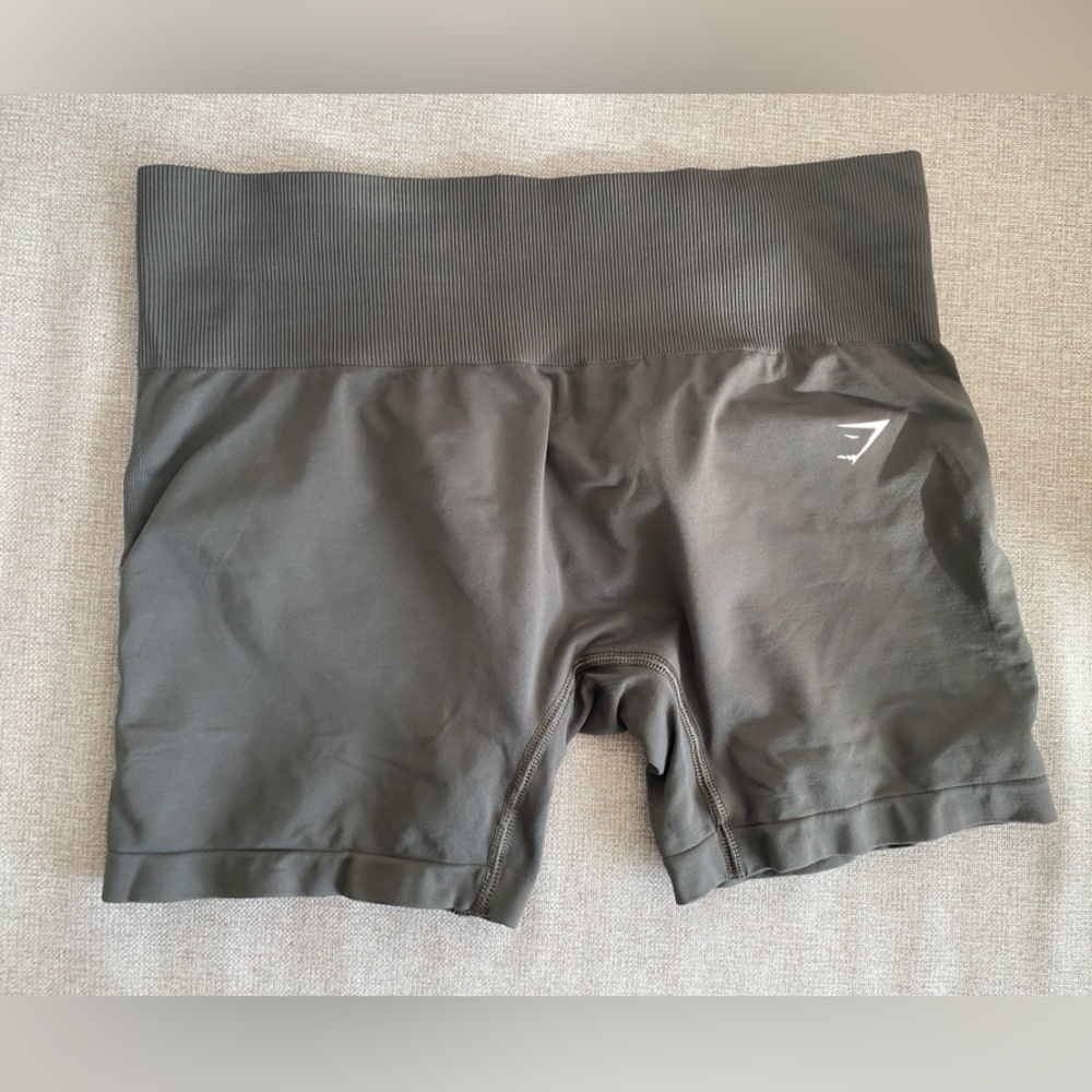 Gymshark contour seamless olive shorts
